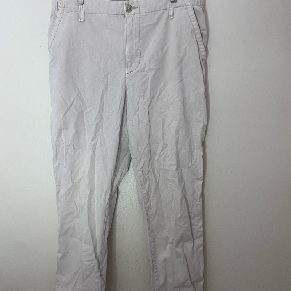 Old navy khaki pants